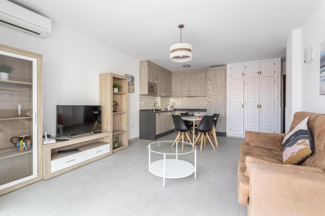 A410 Frontlilne Apartment Nerja Exteriör bild
