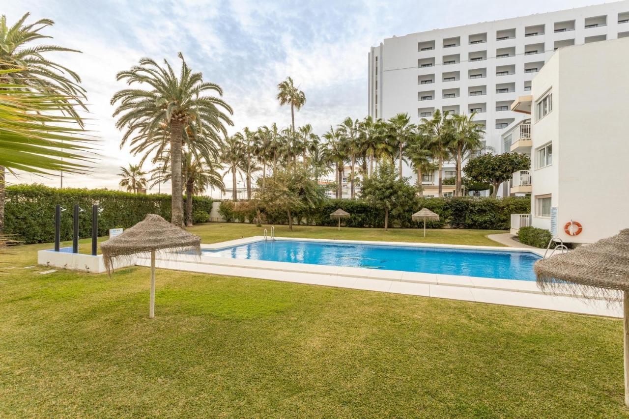 A410 Frontlilne Apartment Nerja Exteriör bild